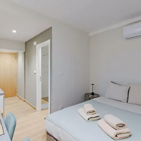 Lovely Fully Equipped Near Subway N8 Apartmán Lisboa