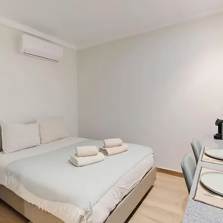 Apartment Lovely Fully Equipped Near Subway N8 Lisbon